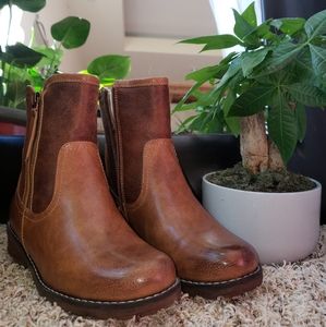 Vangelo Cognac Brown Ankle Boots